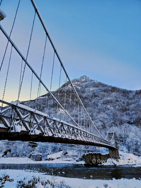 Bridge under the snow