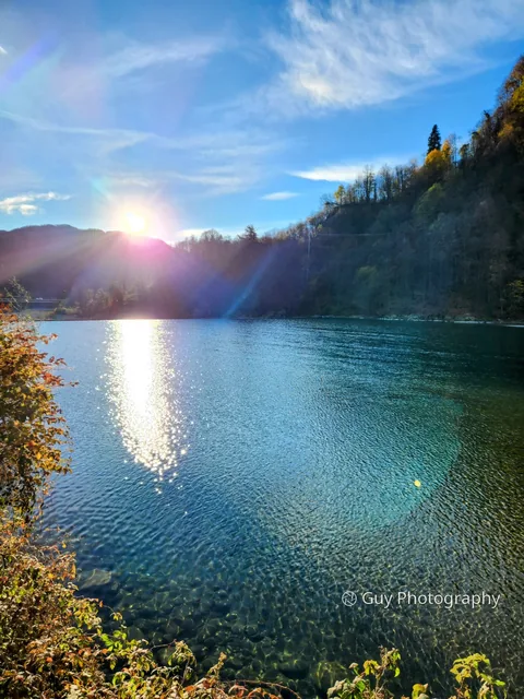 Sun over the lake